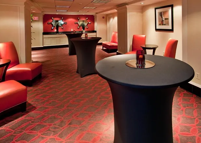 Holiday Inn Kansas City Downtown Aladdin